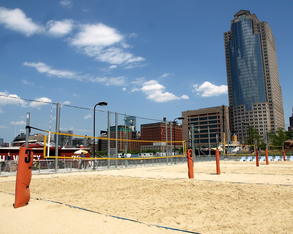 covid-19-volleyball-courts-nyc
